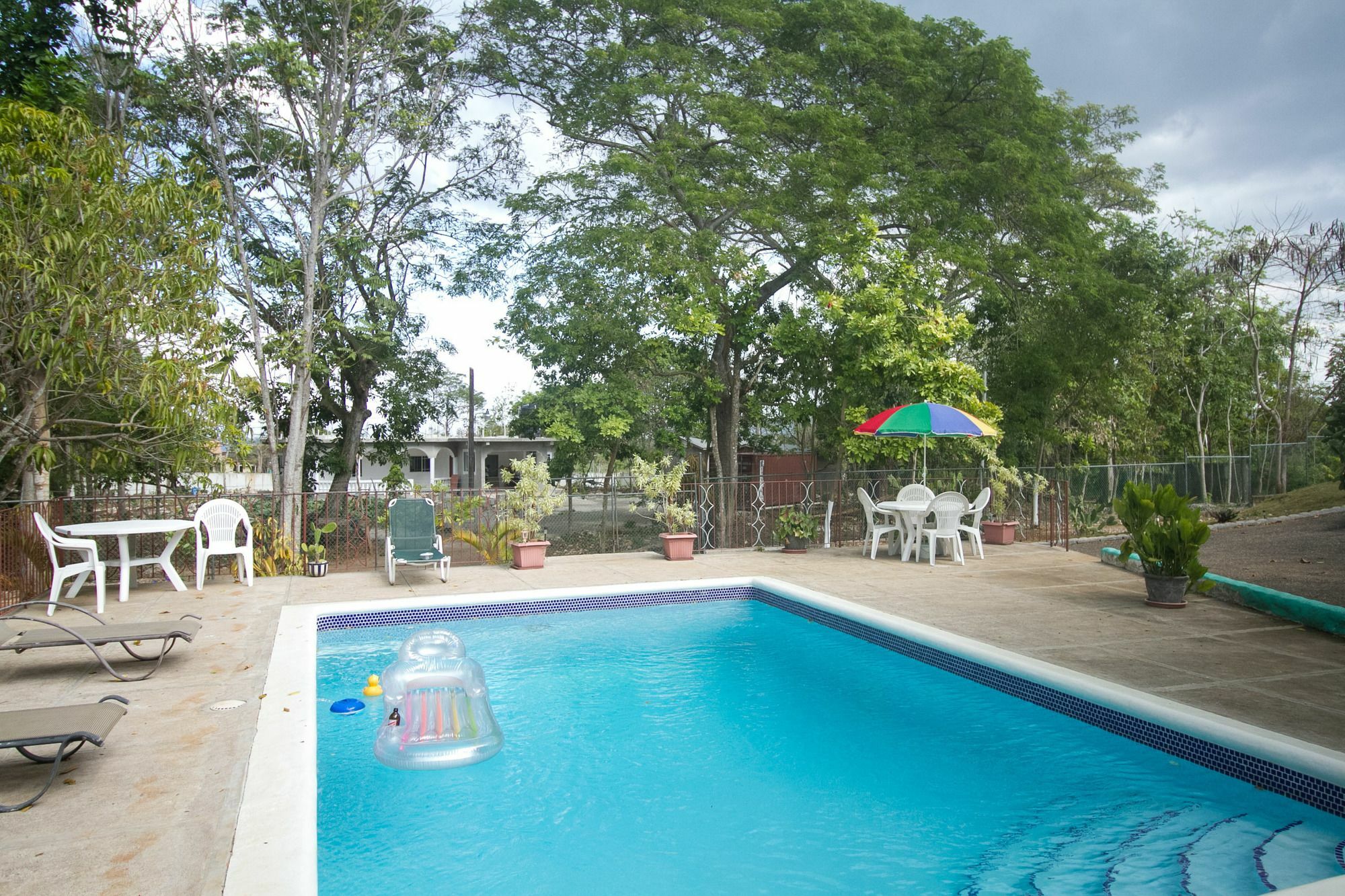 Rocky Top Retreat Villa Negril Exterior photo